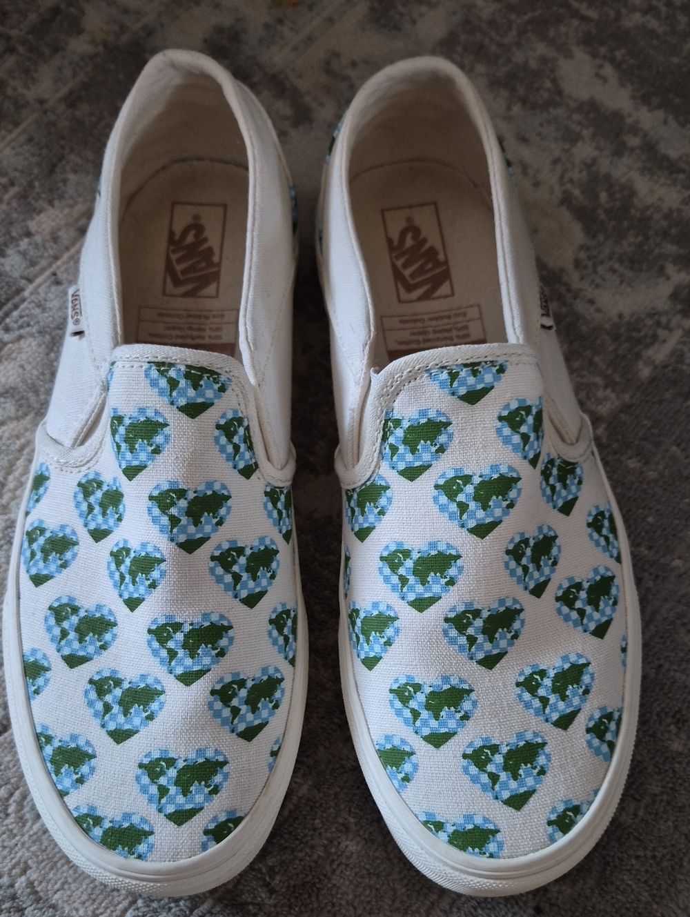Vans Asher Eco Positivity Earth Heart Slip On Size 8.5 /39